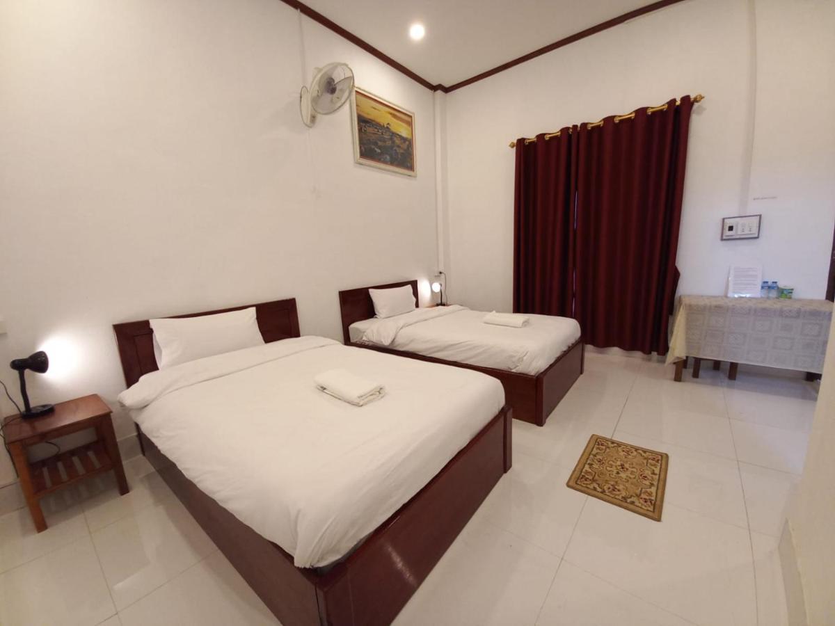 Sipanya Guesthouse Muang Phônsavan Dış mekan fotoğraf