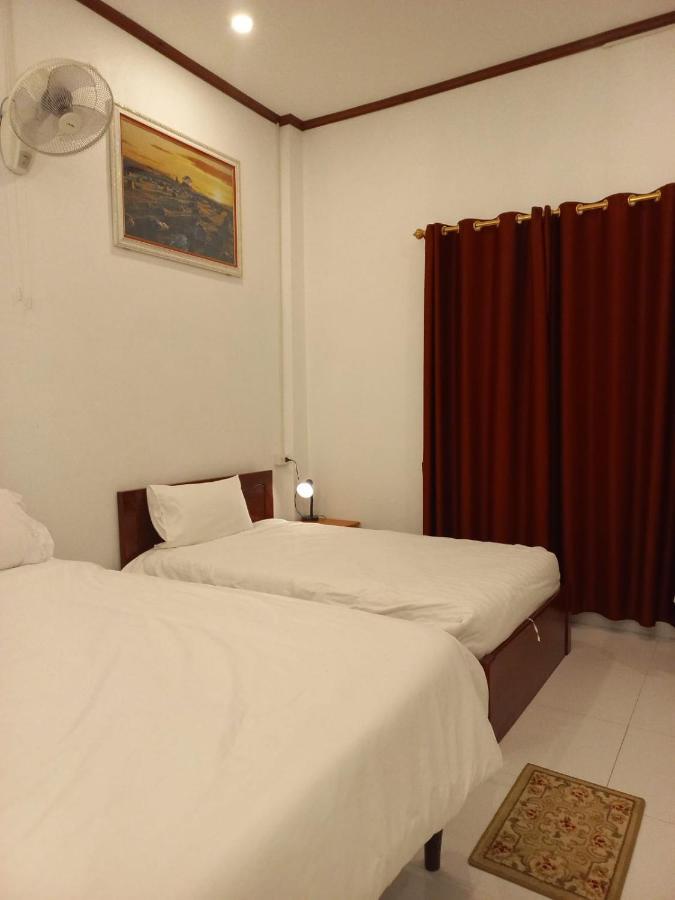 Sipanya Guesthouse Muang Phônsavan Dış mekan fotoğraf