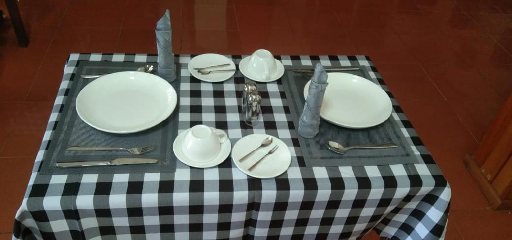Sipanya Guesthouse Muang Phônsavan Dış mekan fotoğraf