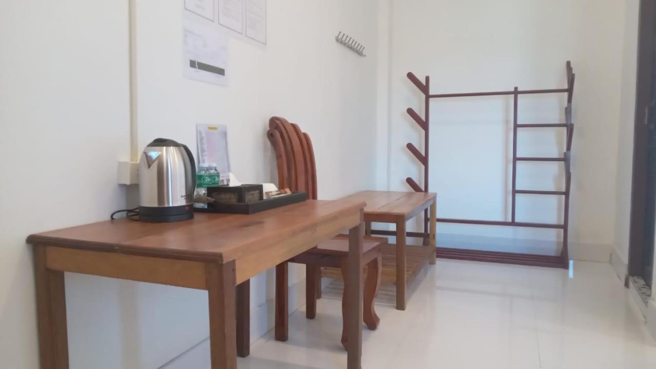 Sipanya Guesthouse Muang Phônsavan Dış mekan fotoğraf