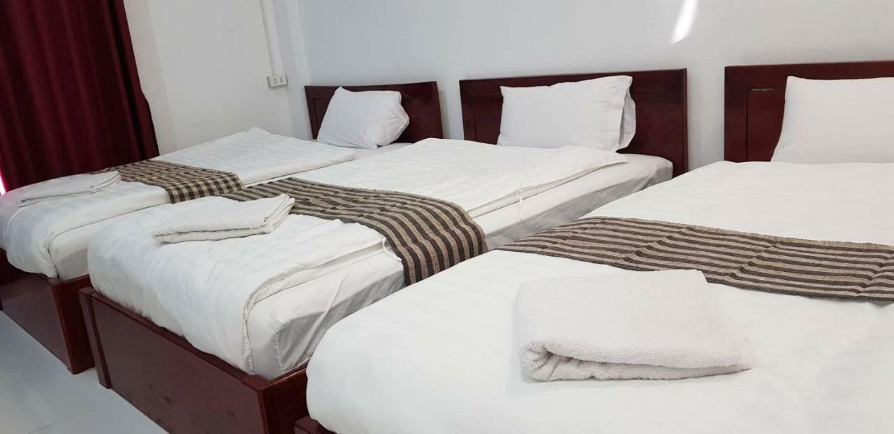 Sipanya Guesthouse Muang Phônsavan Dış mekan fotoğraf