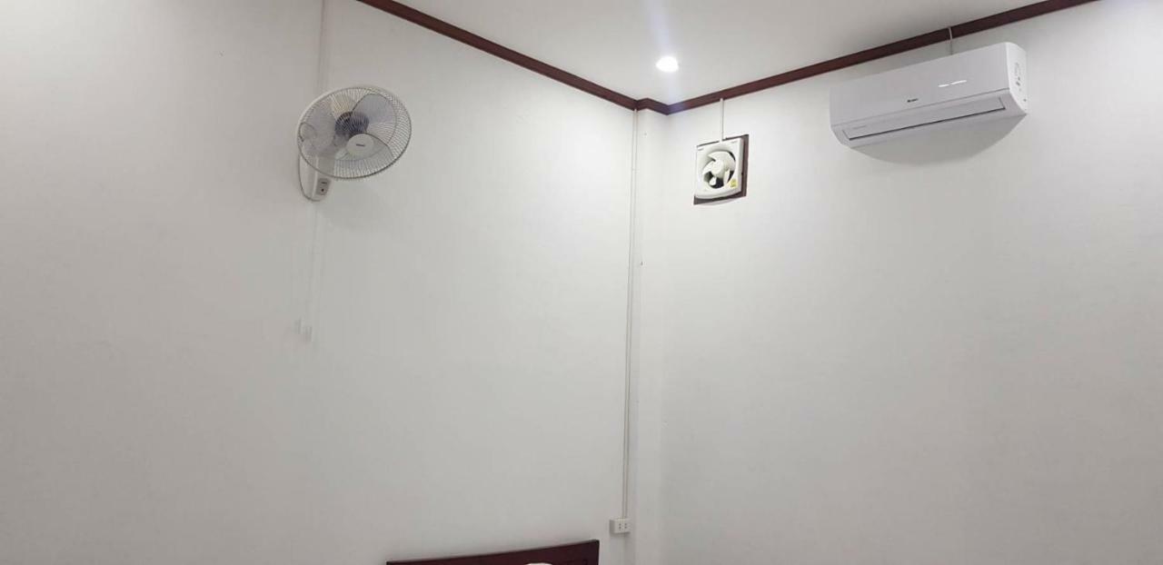 Sipanya Guesthouse Muang Phônsavan Dış mekan fotoğraf